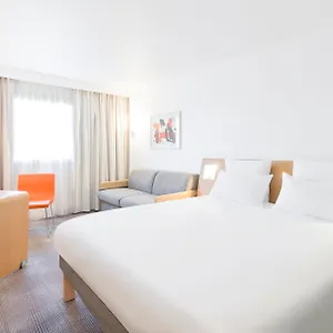 Novotel Centre Gare Montparnasse 4*, Paris France