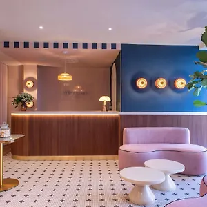 Mercure Pigalle Sacre Coeur Otel Paris