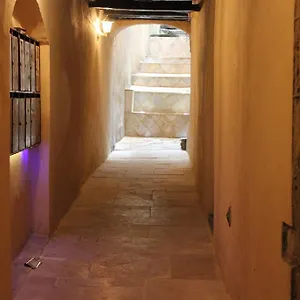 La Loge Du Vieux Oda ve Kahvaltı Lyon