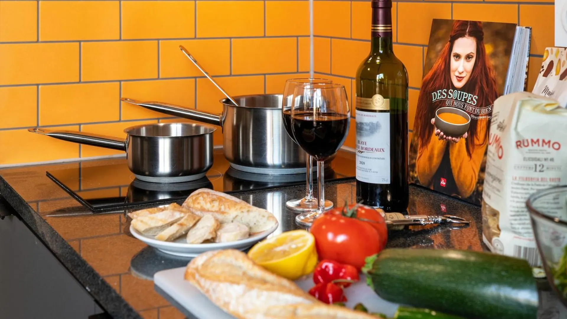 Staycity Aparthotels Marseille Centre Vieux Port 3*,