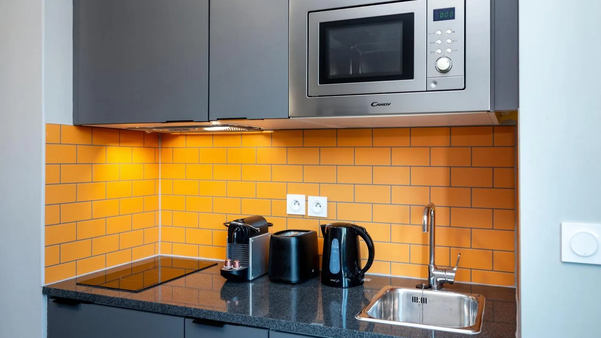 Staycity Aparthotels Marseille Centre Vieux Port 3*,  France
