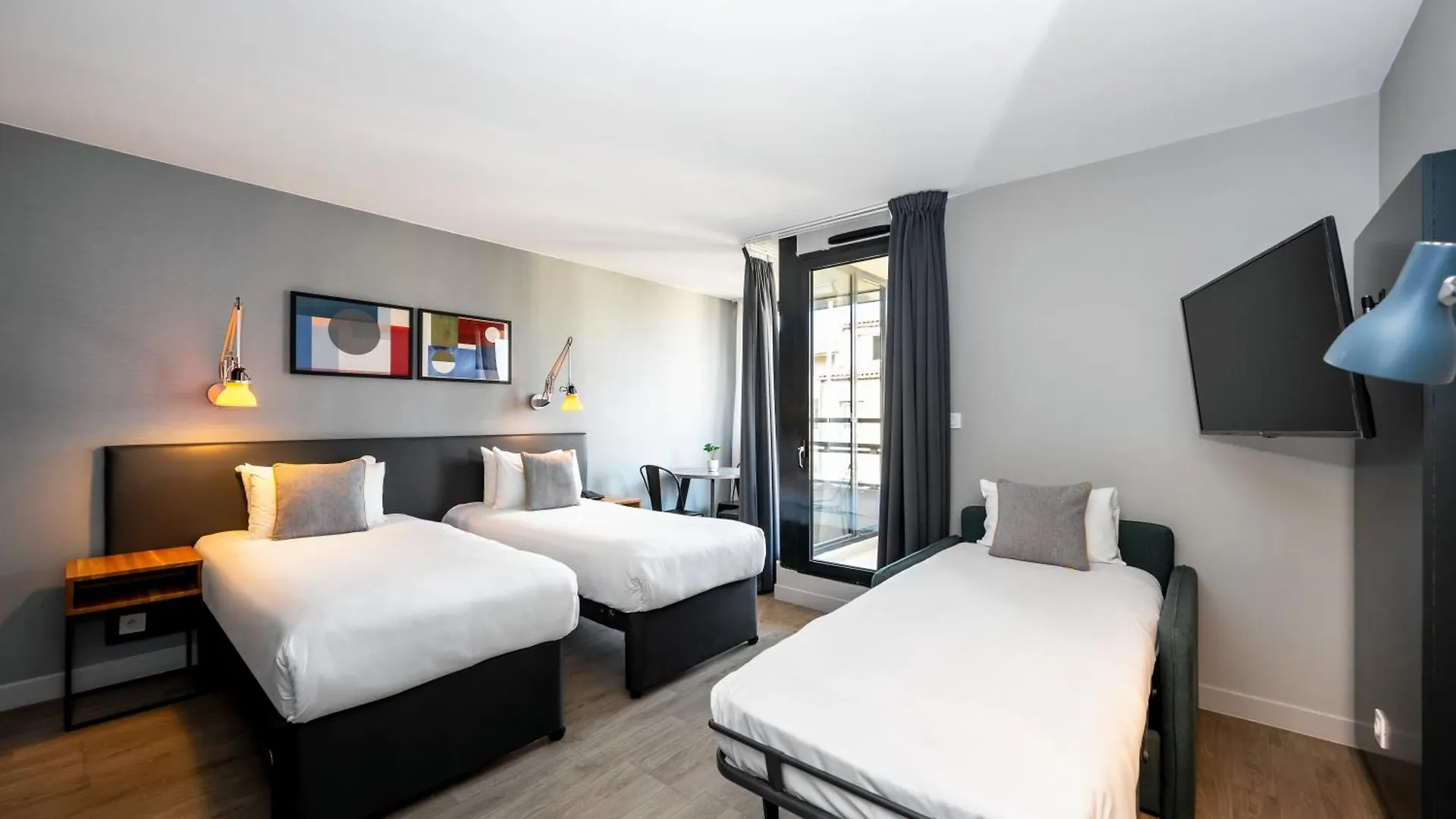 ***  Staycity Aparthotels Marseille Centre Vieux Port France