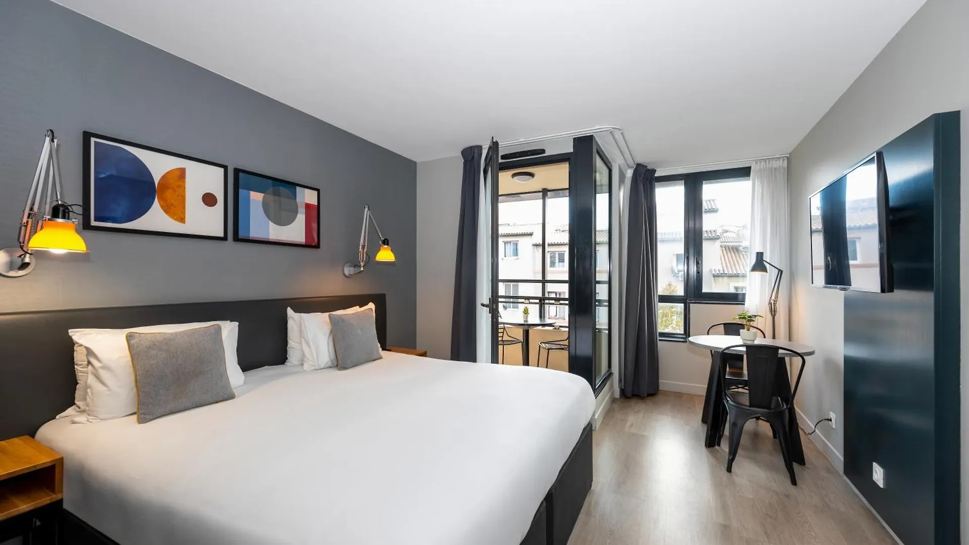 Staycity Aparthotels Marseille Centre Vieux Port France
